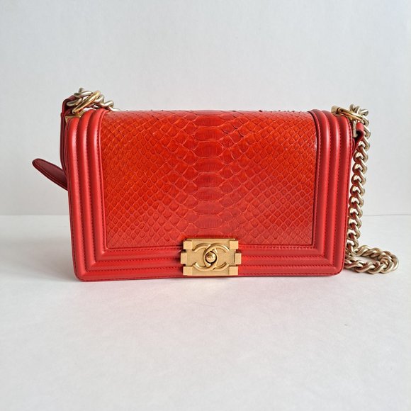 Chanel Red Python Medium Boy Flap Bag - Picture 2 of 16